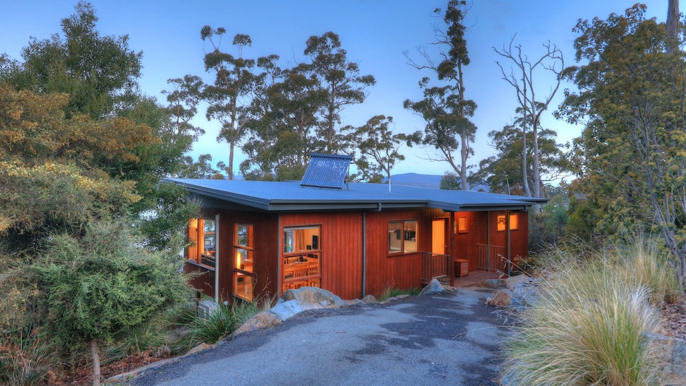 Premium Chalet, 1 King Bed, Ocean View