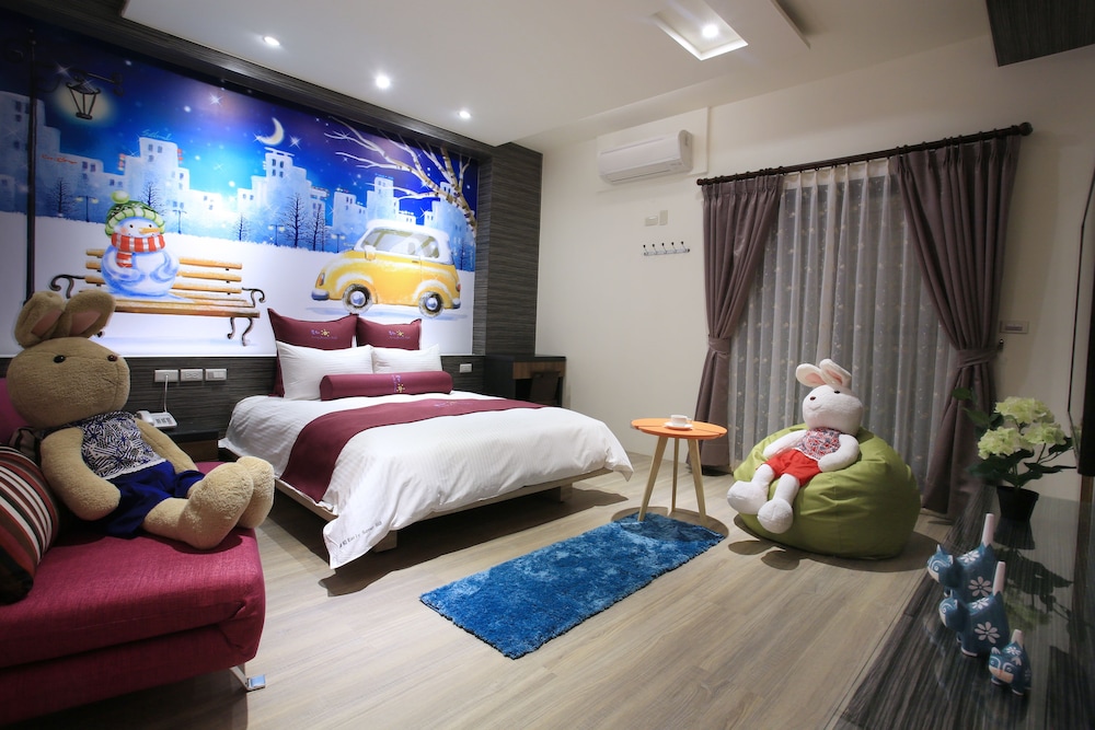 Standard Double Room, Non Smoking (Snow) photo 1