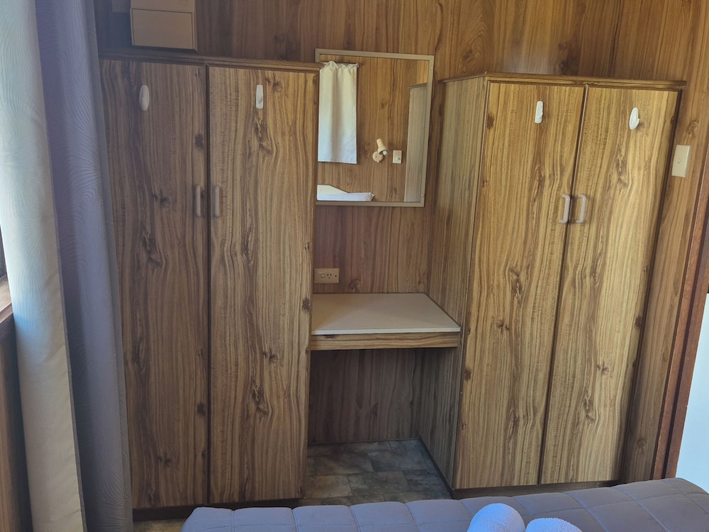 Economy 2 Bedroom Cabin - Pet Friendly photo 2