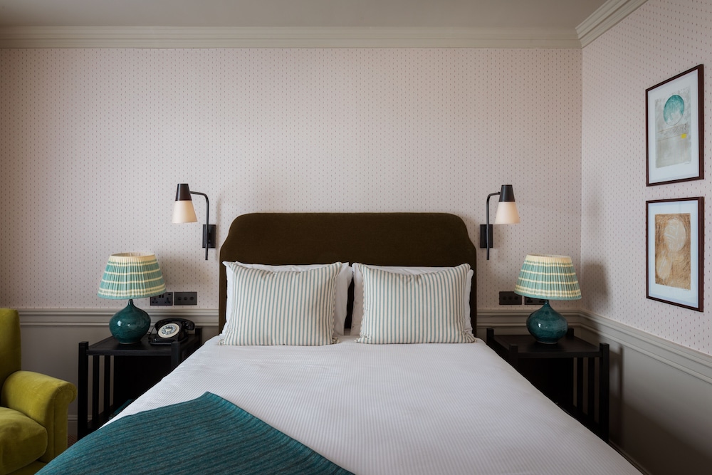Classic Double Room - Photo 3