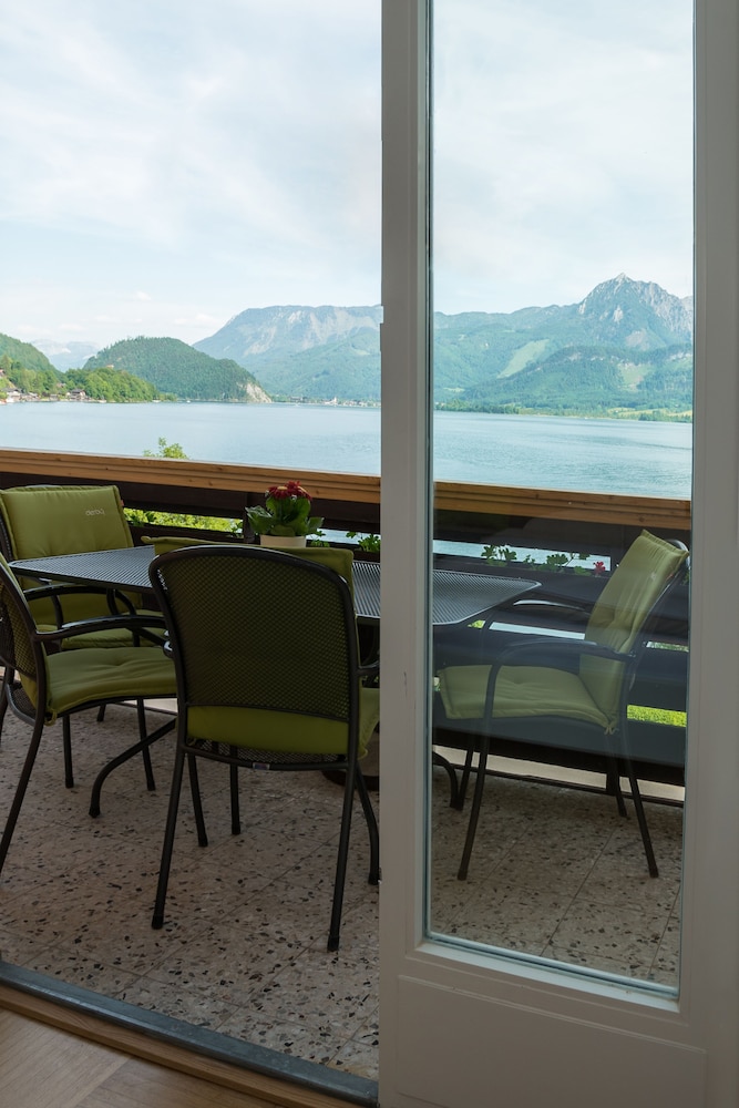 Basic Double Room, Balcony, Lake View