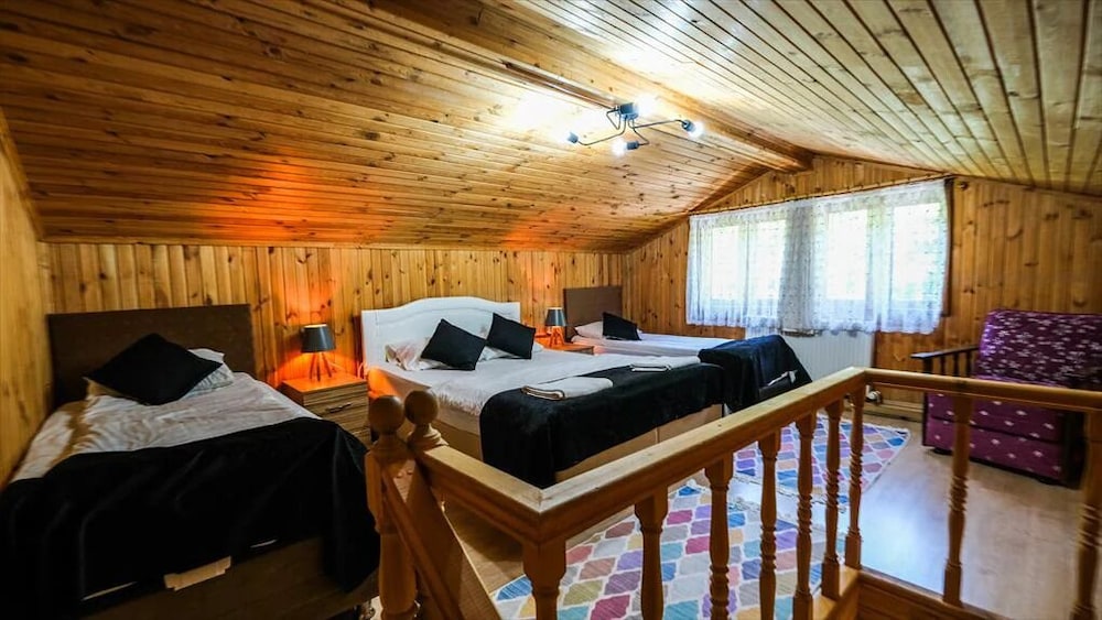 Family Duplex, Balcony, Mountain View