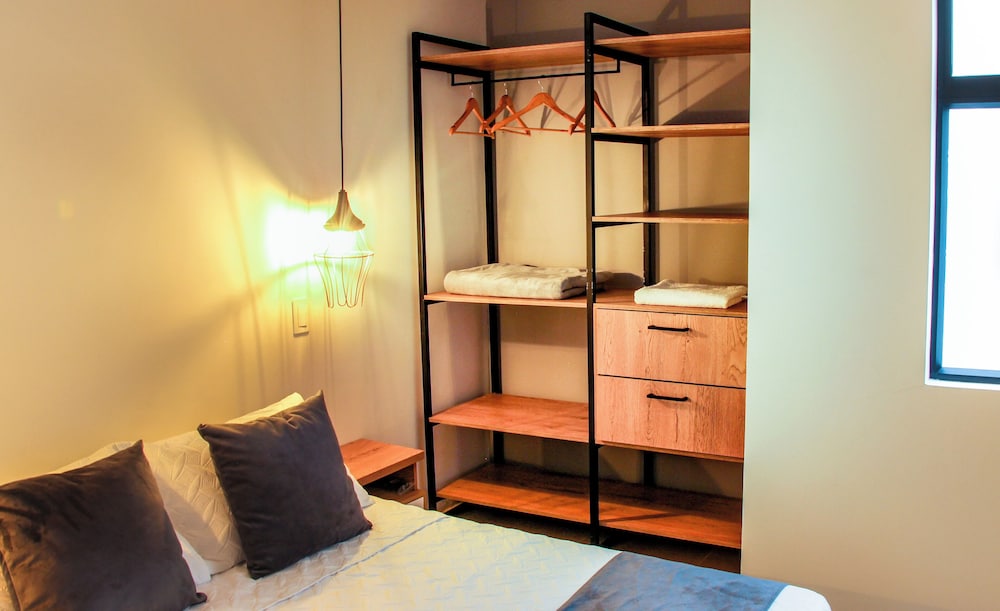 Standard Apartment, 1 Queen Bed with Sofa bed, Kitchen photo 2