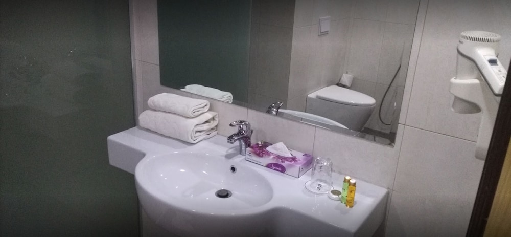 Standard Double Room - Photo 6