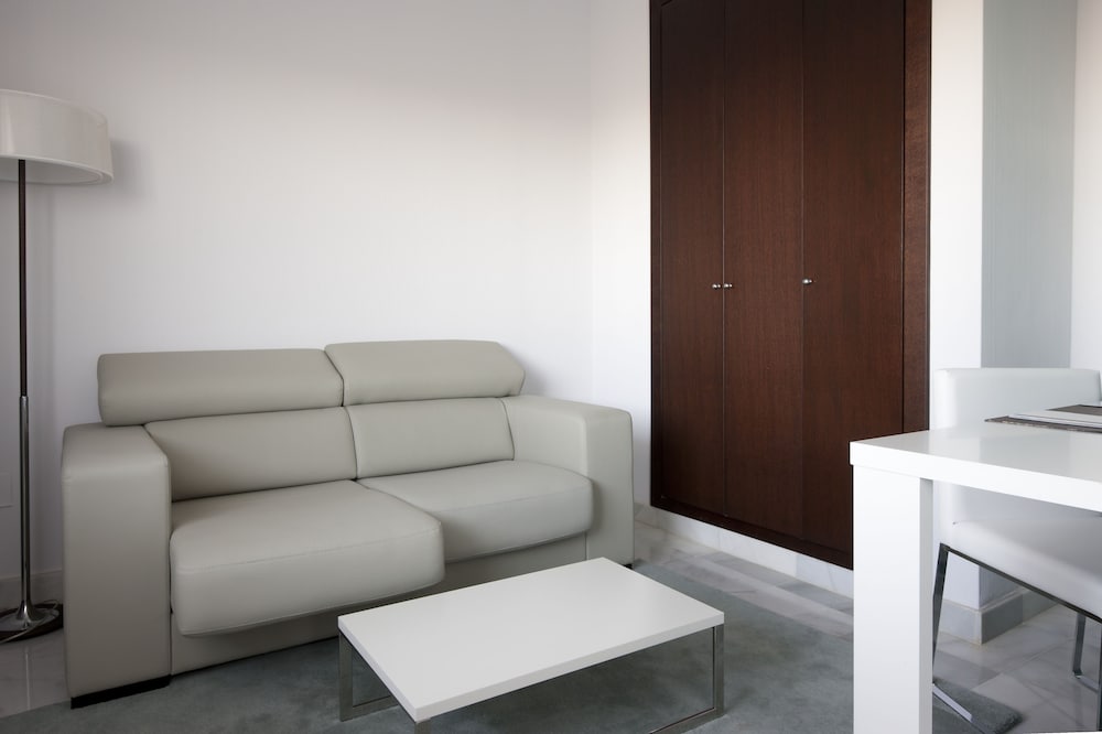 Apartment, 2 Twin Beds - Photo 3