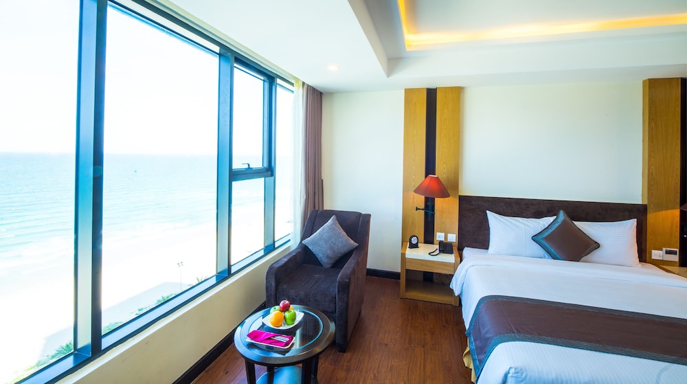 Deluxe Double Room, Ocean View photo 3