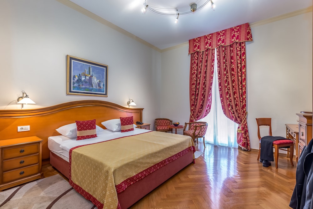 Superior Double Room, Balcony, Sea View - Photo 5