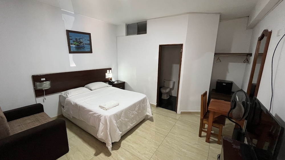 Standard Room, 1 Bedroom photo 2