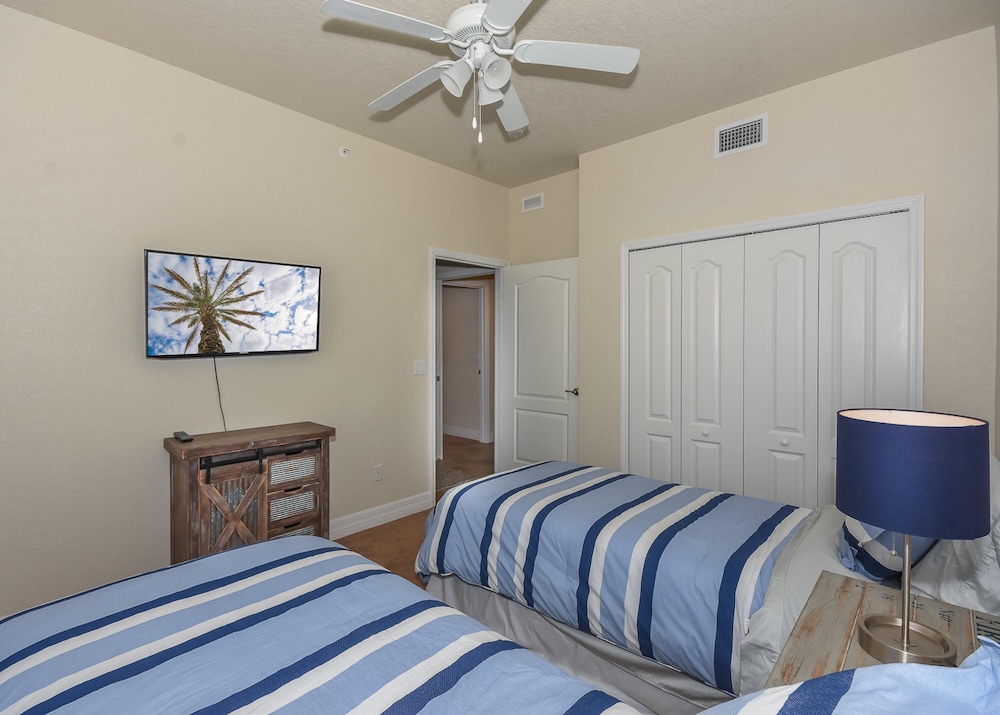 Large Corner Unit at Ocean Walk with Sneak Peak of the Ocean ~ OW20-501, Zdjęcie 63