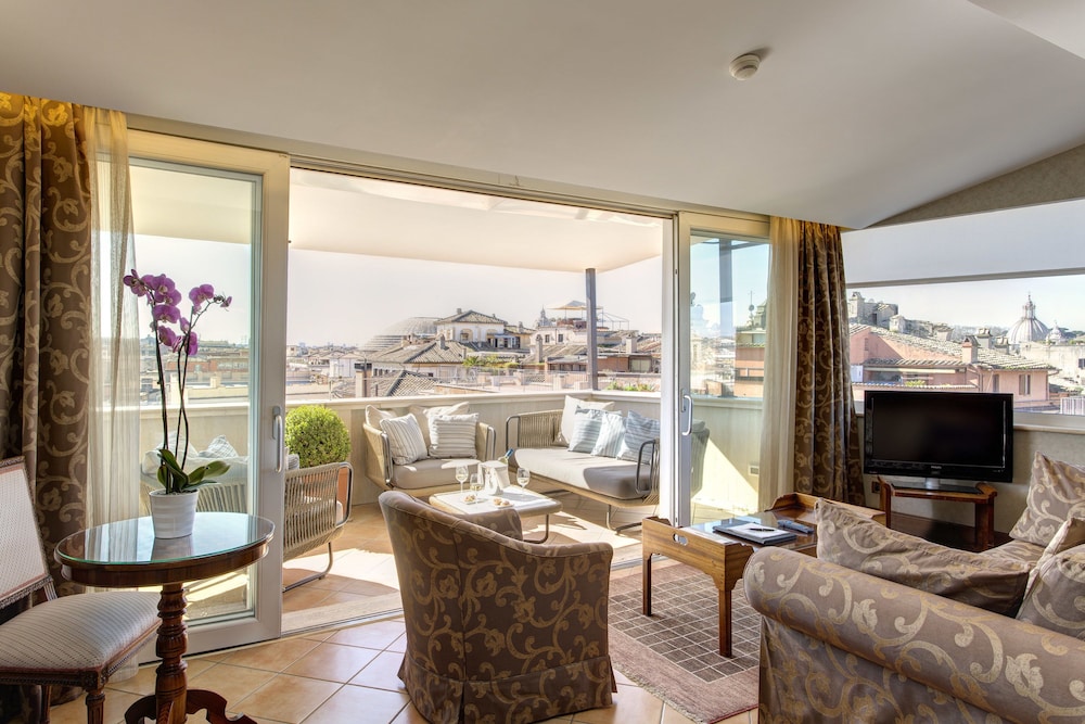 Suite (La Dolce Vita) thumbnail 5