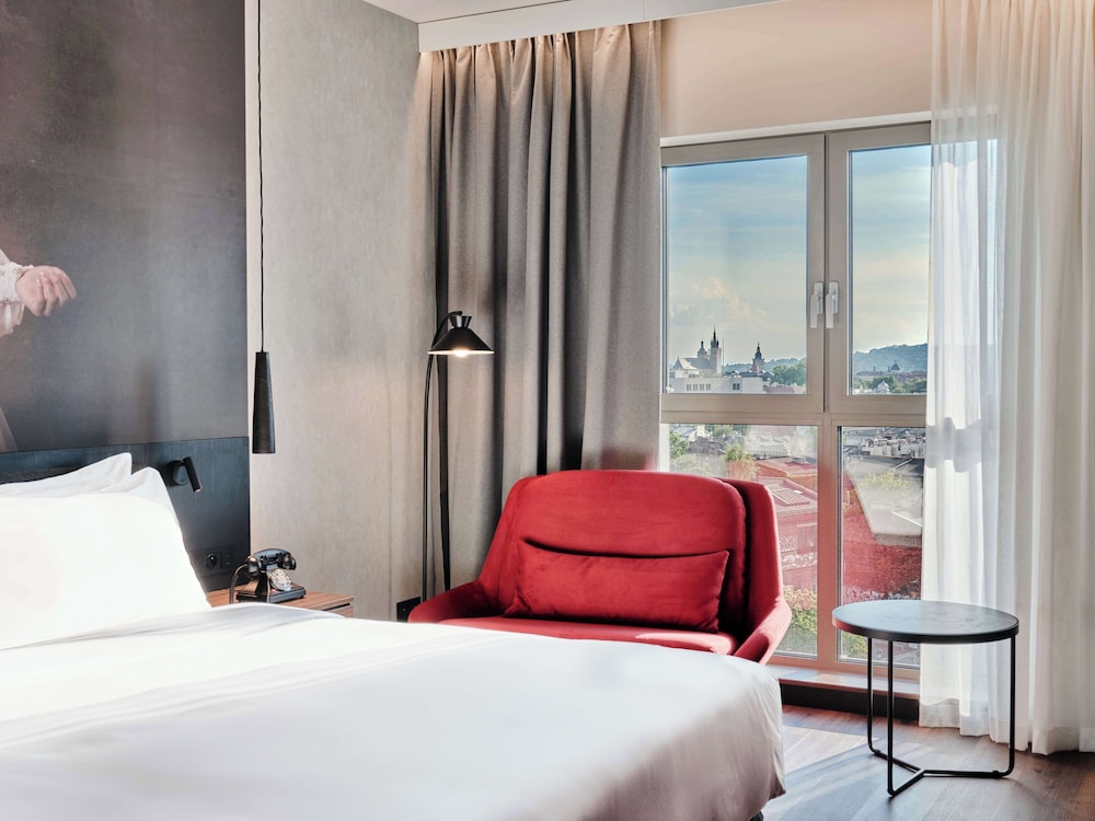 Superior Room (High Floor) - Photo 1