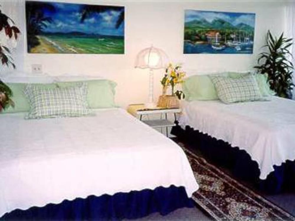 Standard Quadruple Room, Ensuite, Sea View (Palm Suite)