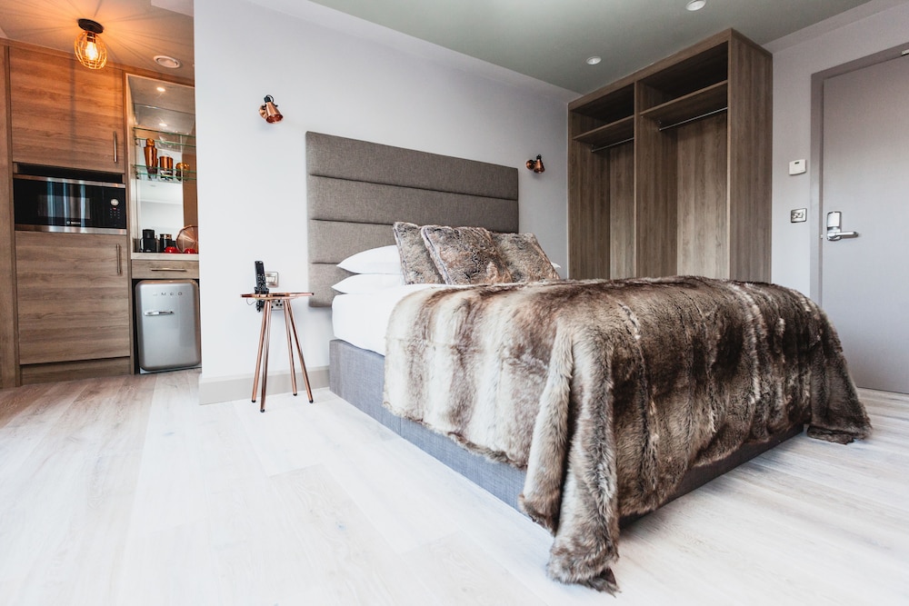 Penthouse photo 2