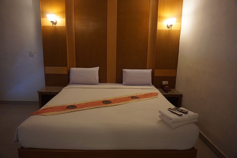 Superior Double Room with Balcony