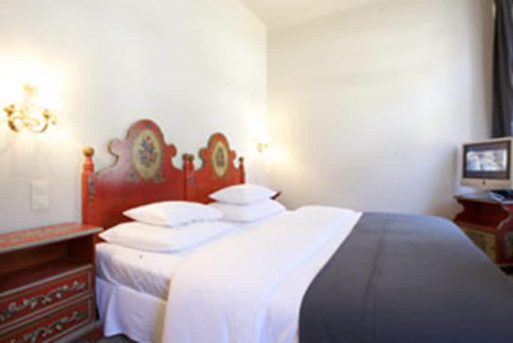 Basic Single Room photo 3