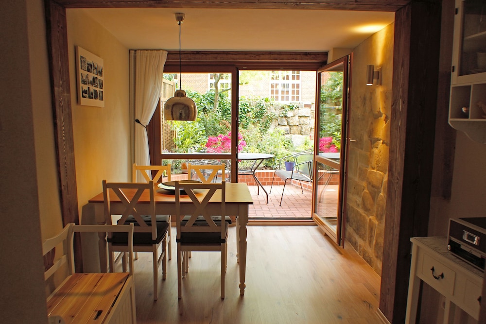 House, 1 Bedroom photo 3