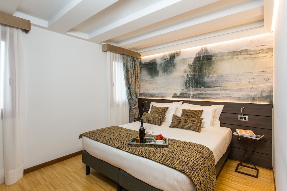 Superior Double Room photo 1