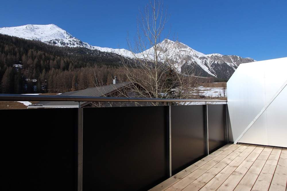 Standard Twin Room, 2 Twin Beds, Mountain View, Mountainside (HODZ) photo 3