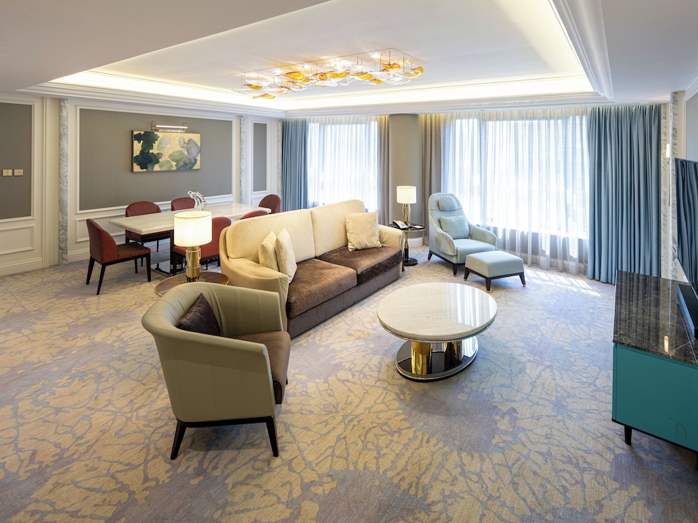 Royal Suite - Photo 6