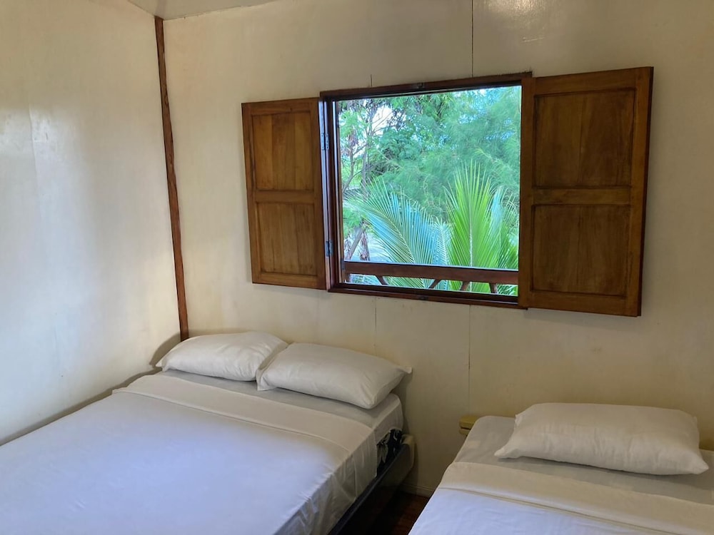 Basic Cabin photo 1