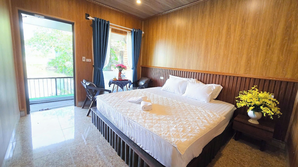 Deluxe Room, Mountain View photo 3