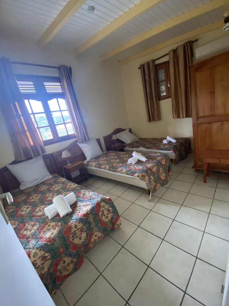 Family Apartment, 2 Bedrooms, Balcony, Pool View photo 3