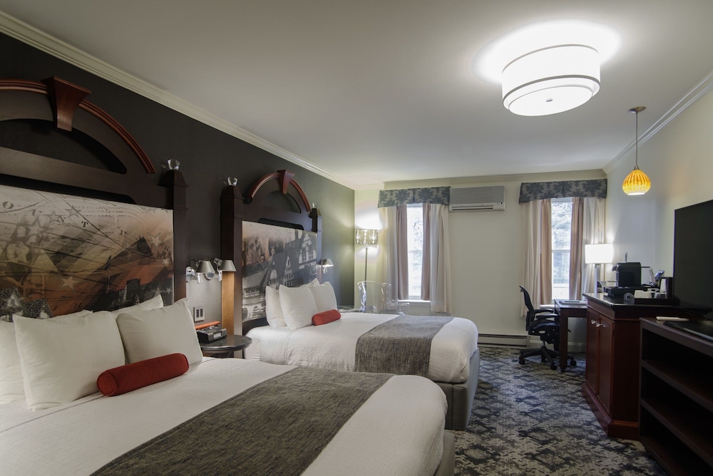 Classic Room, 2 Queen Beds