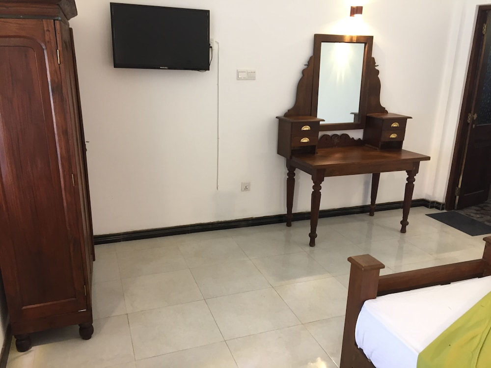 Deluxe Double or Twin Room photo 2