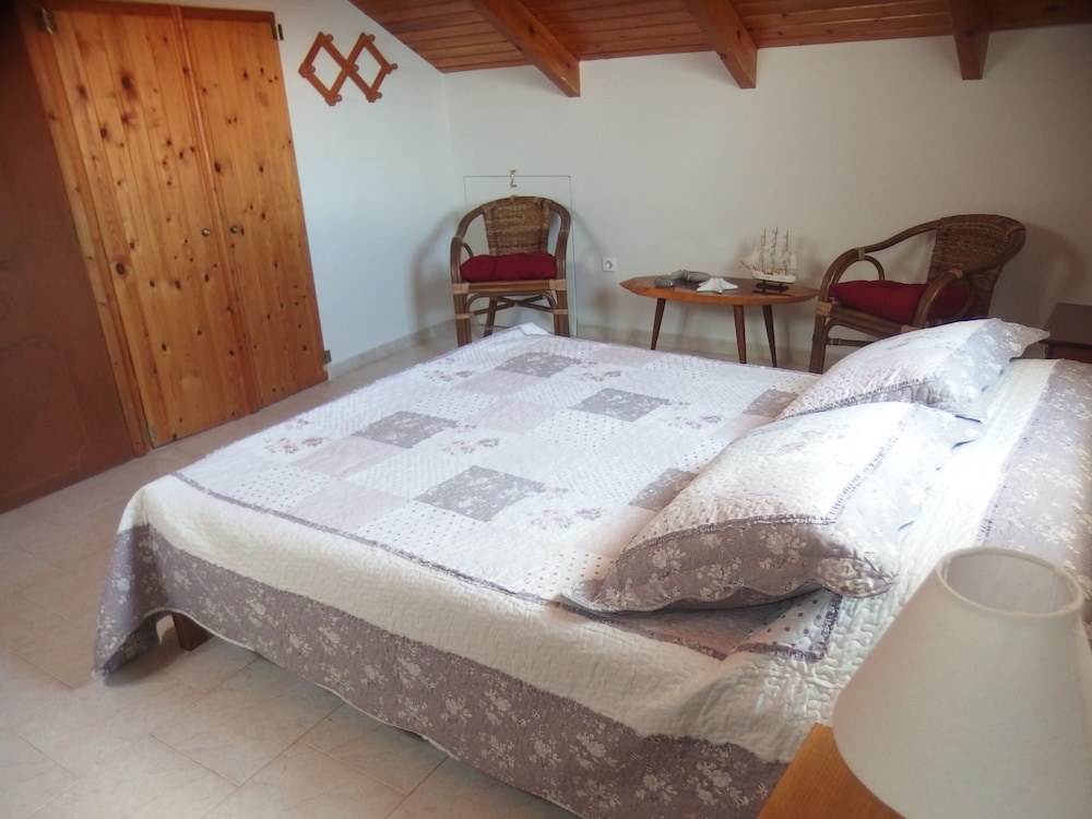 Romantic Apartment, 1 Bedroom, Balcony photo 3