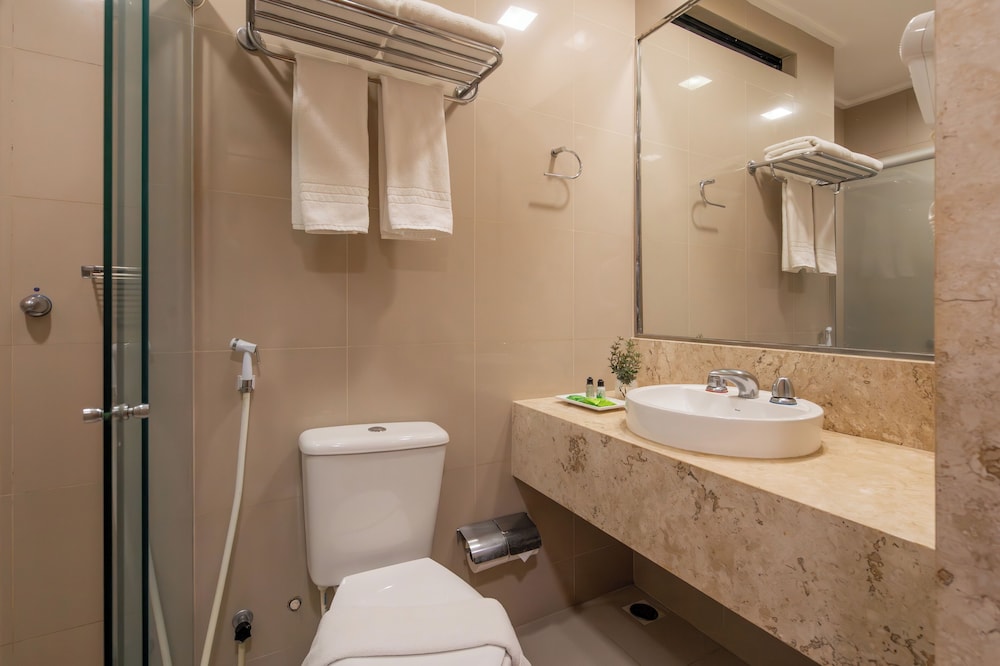 Standard Triple Room - Photo 8