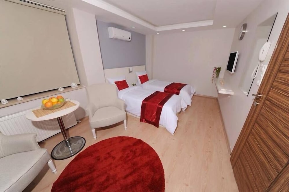 Comfort Studio Suite photo 1