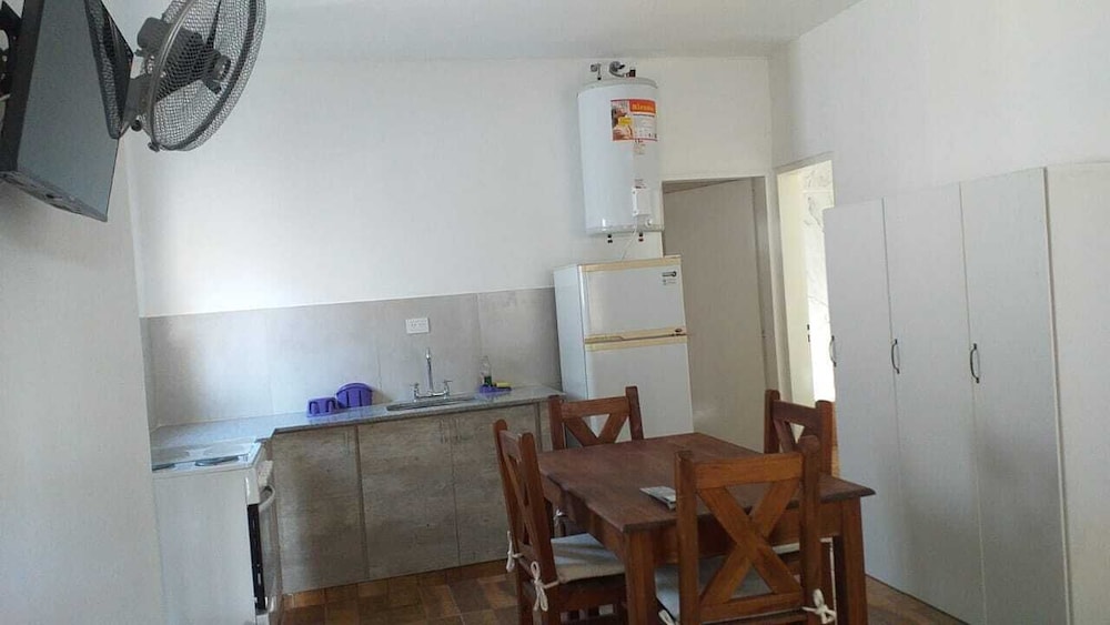 Apartment photo 2