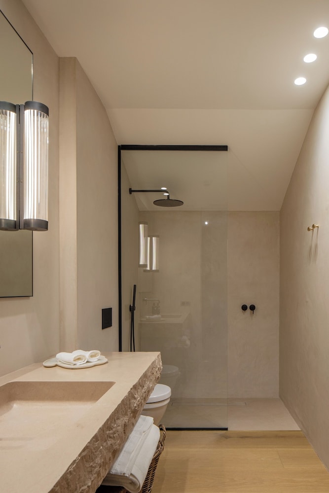 Standard Double or Twin Room Standard Double or Twin Room