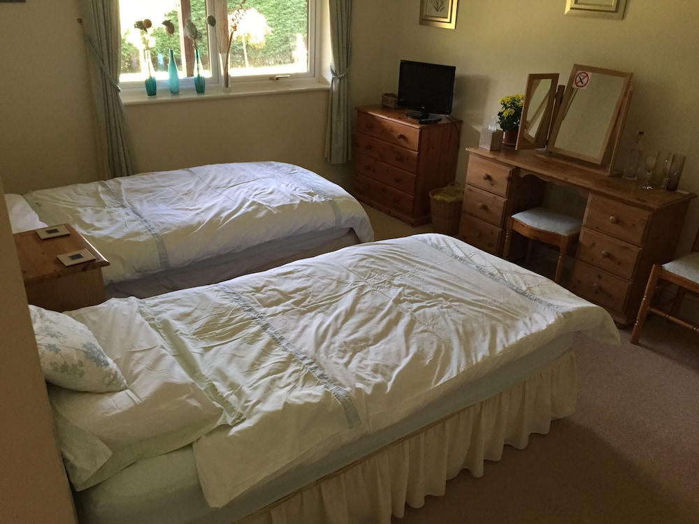 Double or Twin Room, Private Bathroom