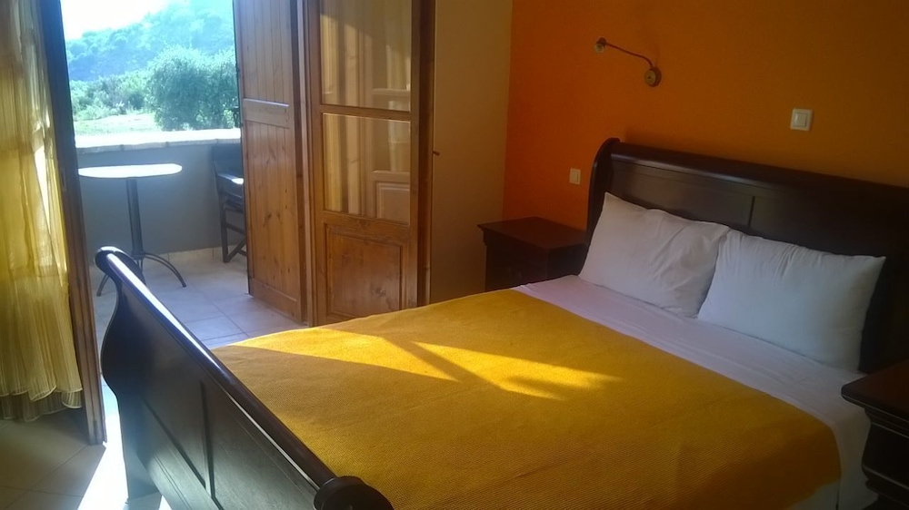 Family Suite, Balcony, Pool View