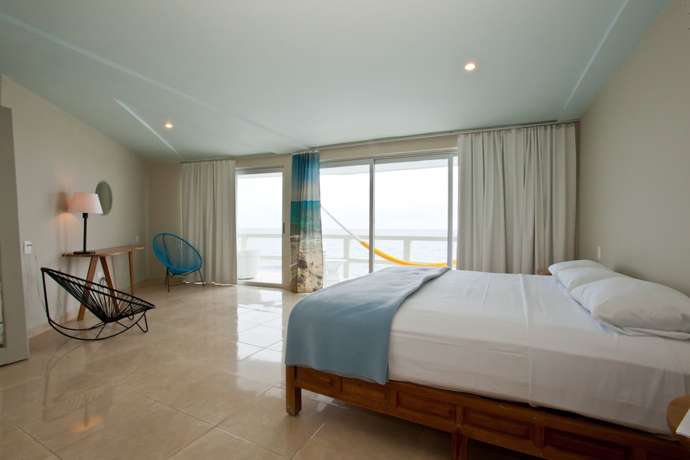 Double Room, Ocean View - Photo 11