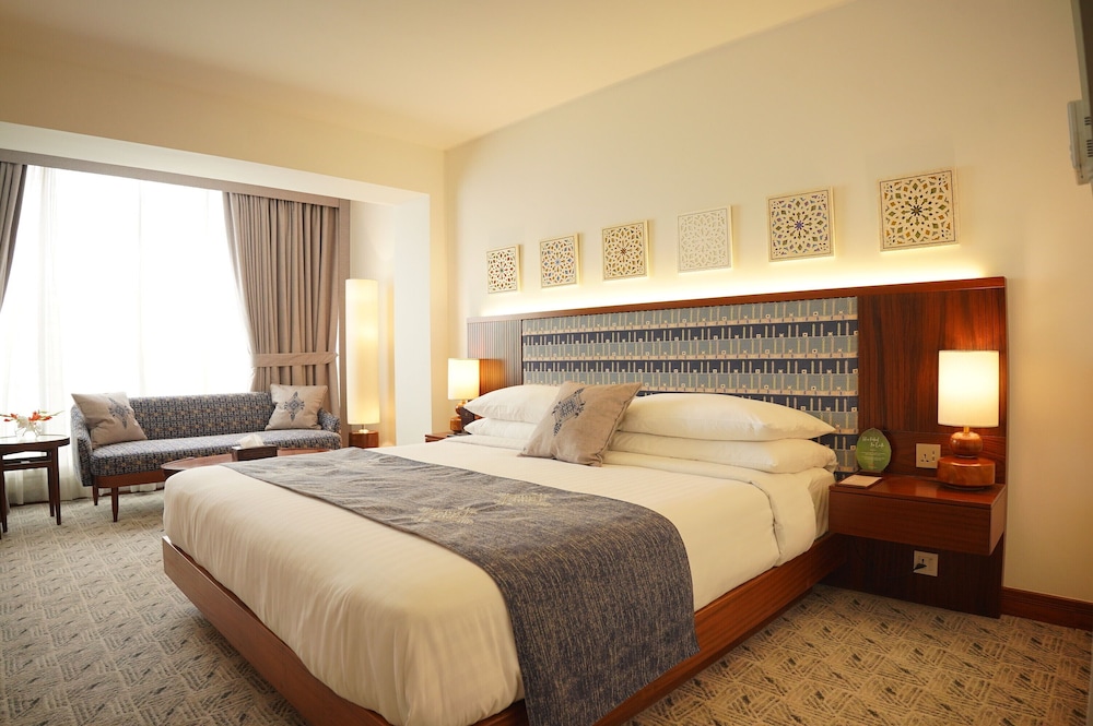 Executive Suite photo 2