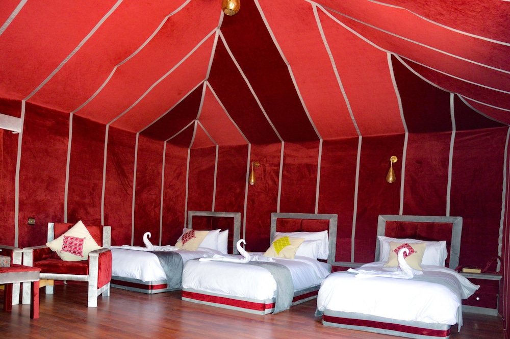 Luxury Tent photo 1