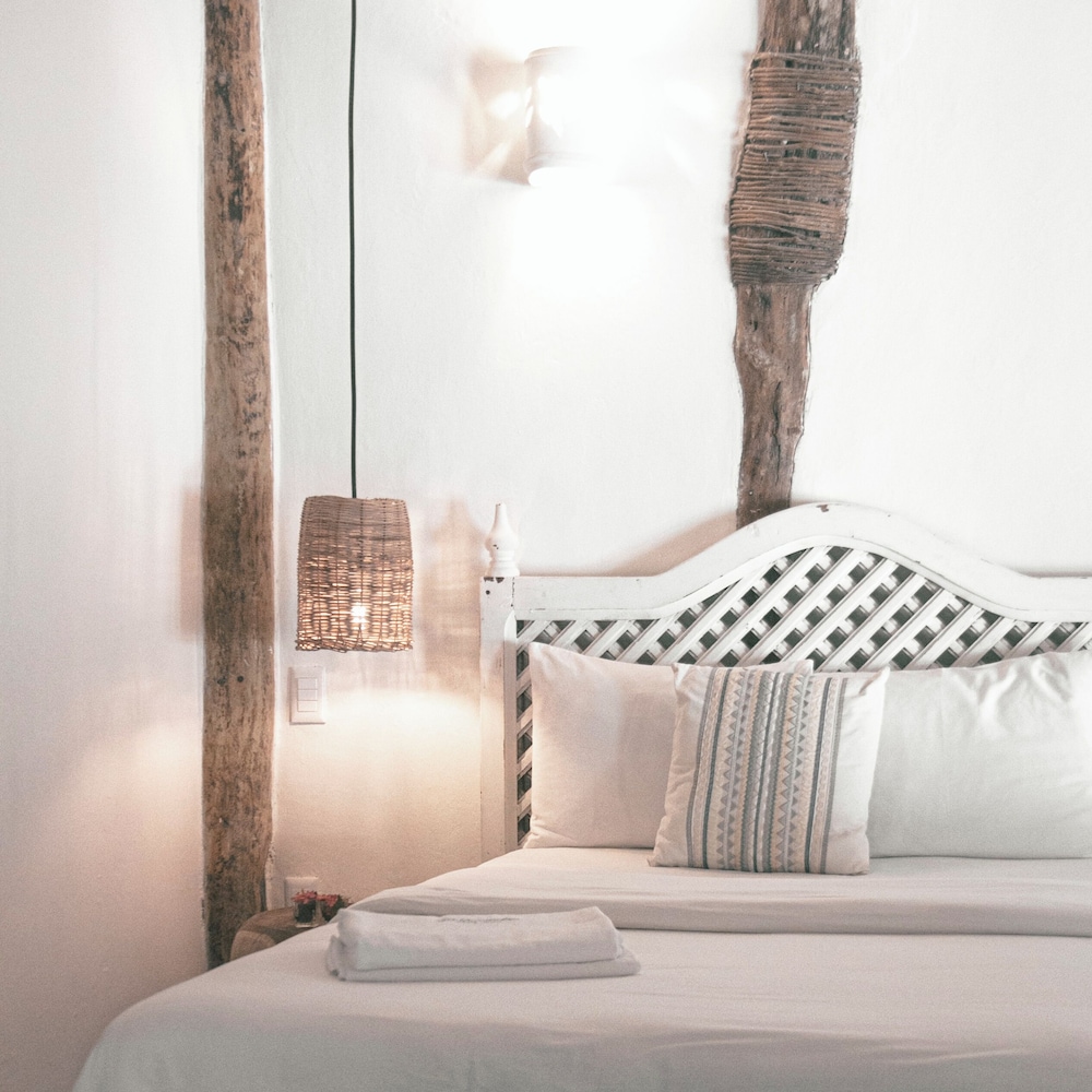 Standard Double Room (Superior) - Photo 6