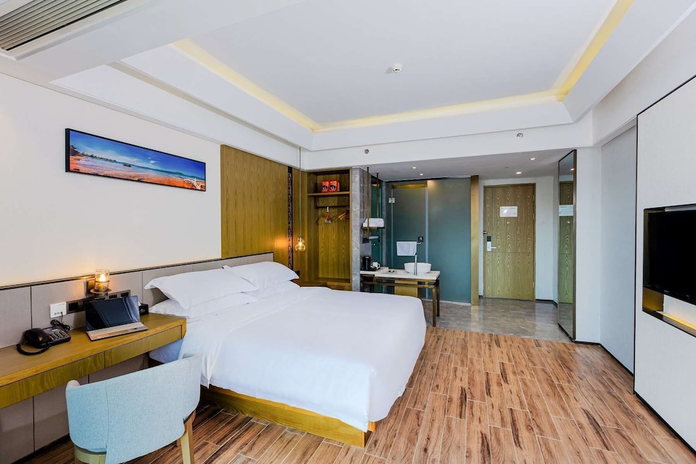 Standard Room, 1 King Bed, Non Smoking (Smart)