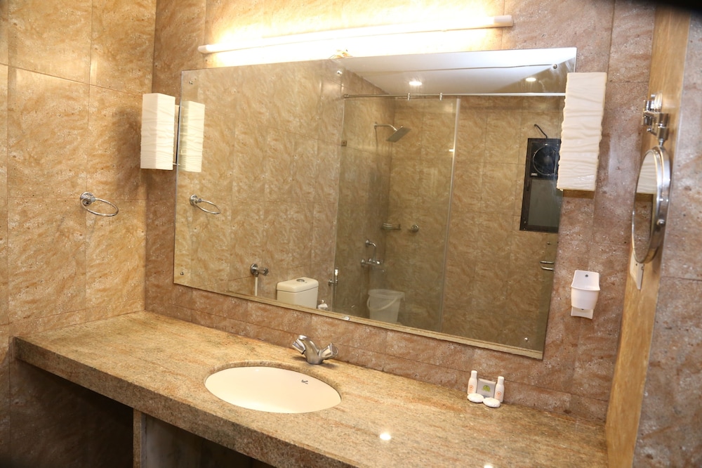 Super Deluxe Cottage photo 3