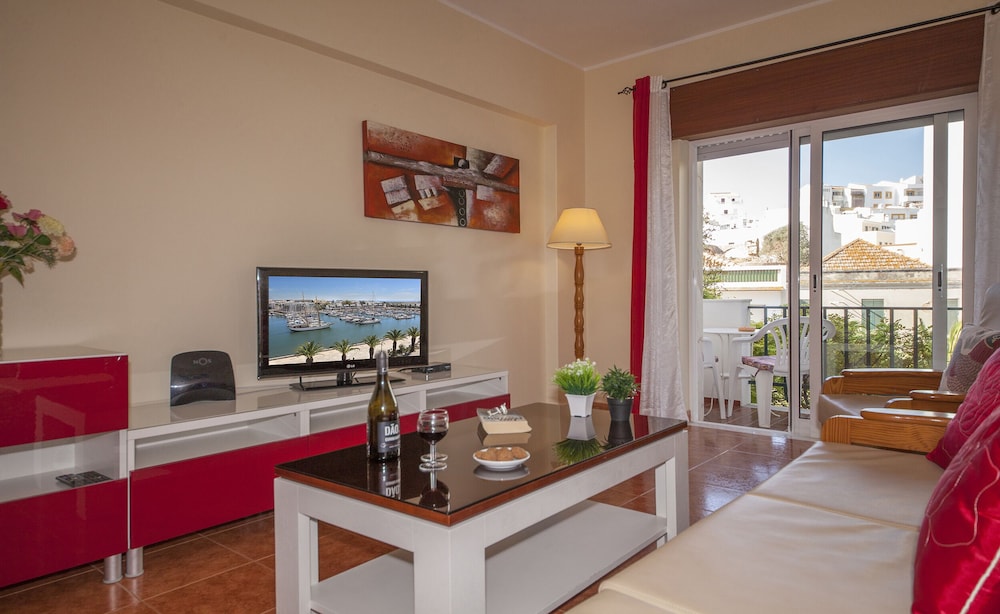 Apartment, 2 Bedrooms, Balcony