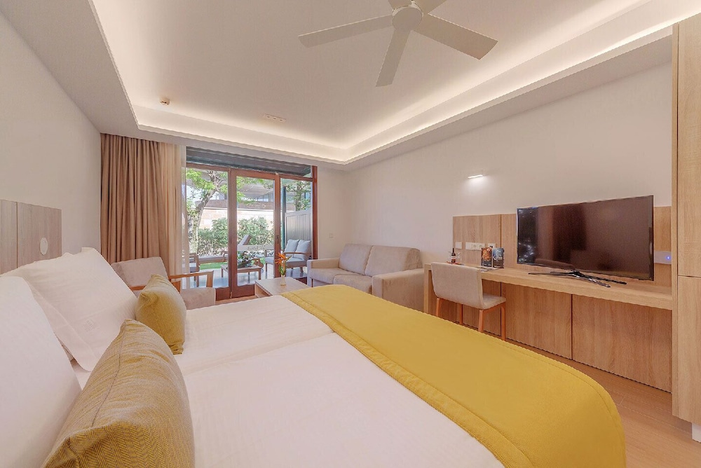 Deluxe Room, Terrace (Village)