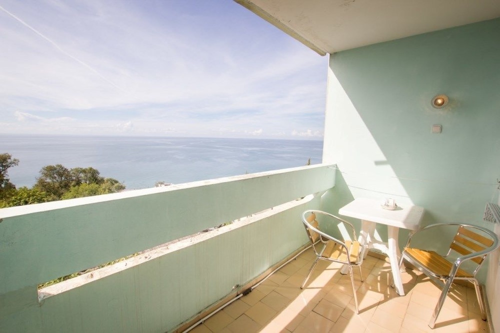 Shared Dormitory, 2 Twin Beds, Sea View photo 2