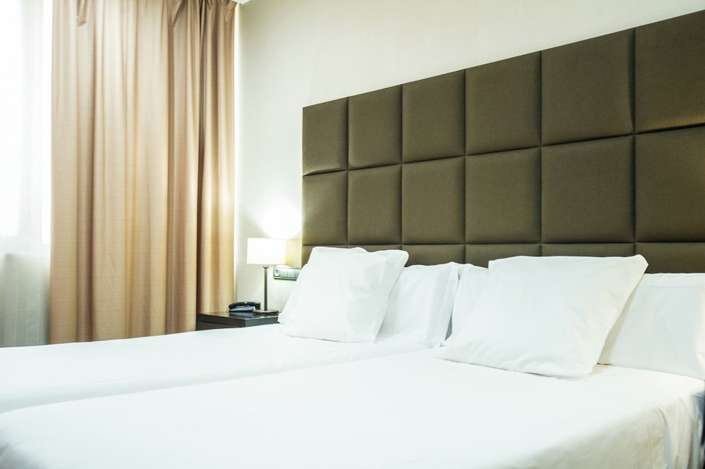 Double Room (Twin Bed) - Photo 3