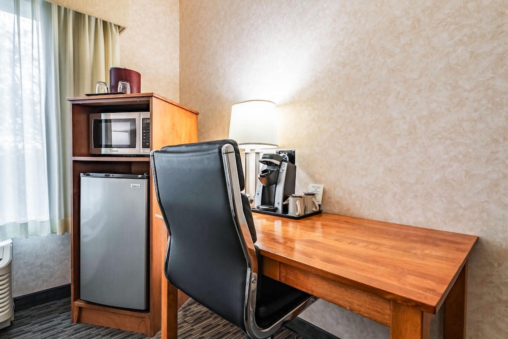 Standard Room, 2 Queen Beds, Accessible photo 1