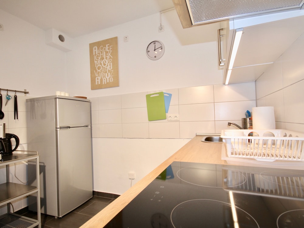 Comfort Apartment, Private Bathroom - Photo 9