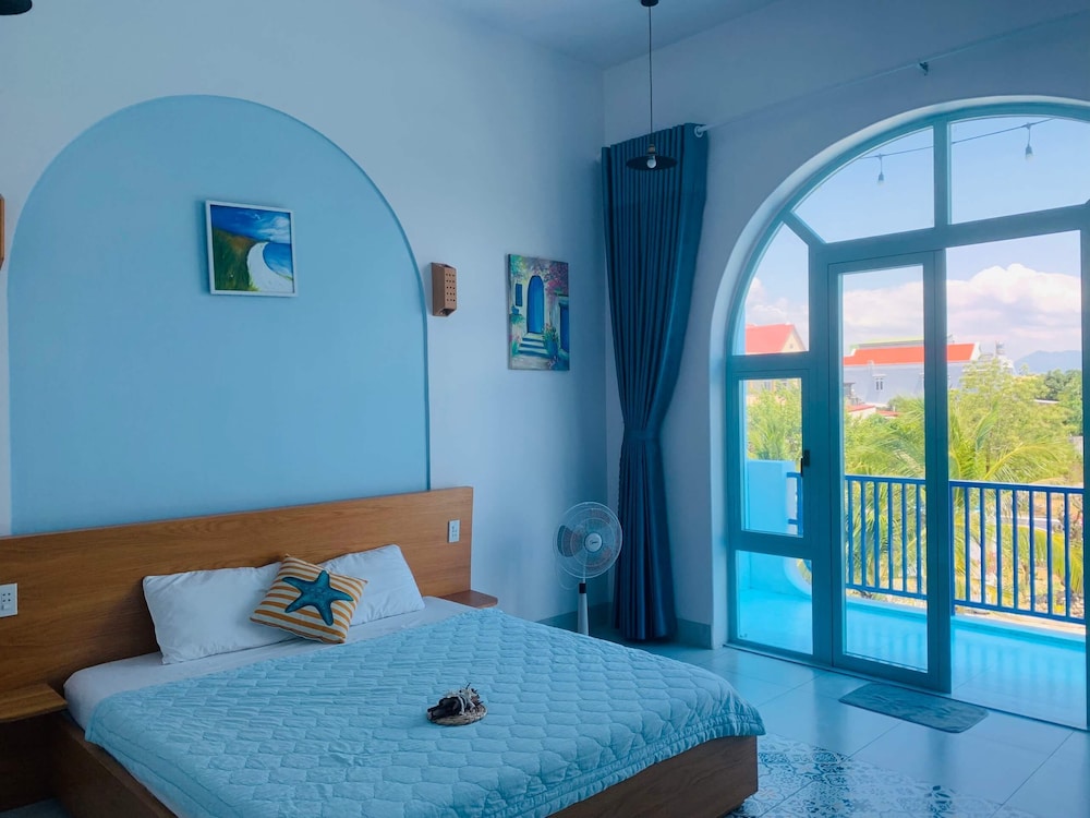 Deluxe Double Room, Balcony, Garden View