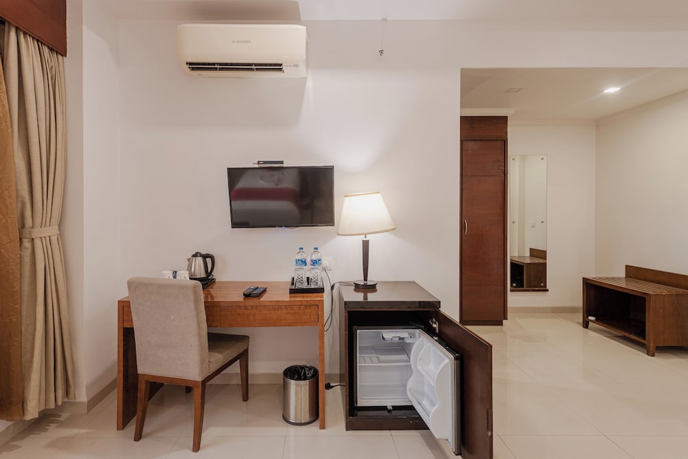 Deluxe Room, City View photo 2