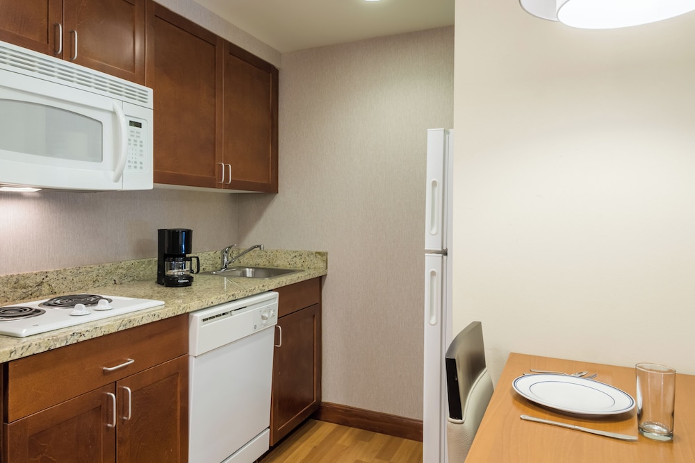Suite (2 QUEEN BEDROOM) - Photo 3